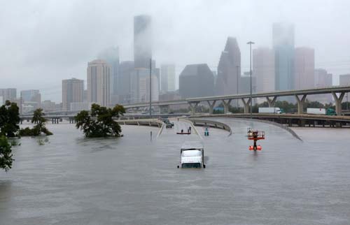 Hurricane_Harvey_500